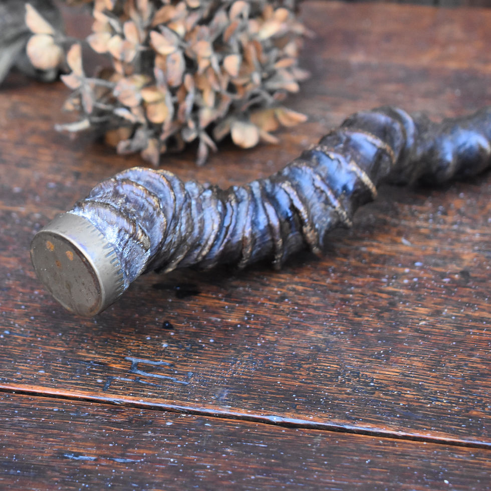 Thumbnail: Antique Victorian Indian Blackbuck Anthelope Horn Handmade Brass Mounted Cap