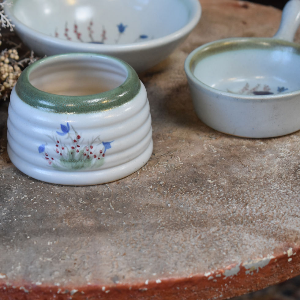 Thumbnail: Vintage Buchan Of Scotland Hand Painted Thistle Stoneware Dishes Pot Set of 3