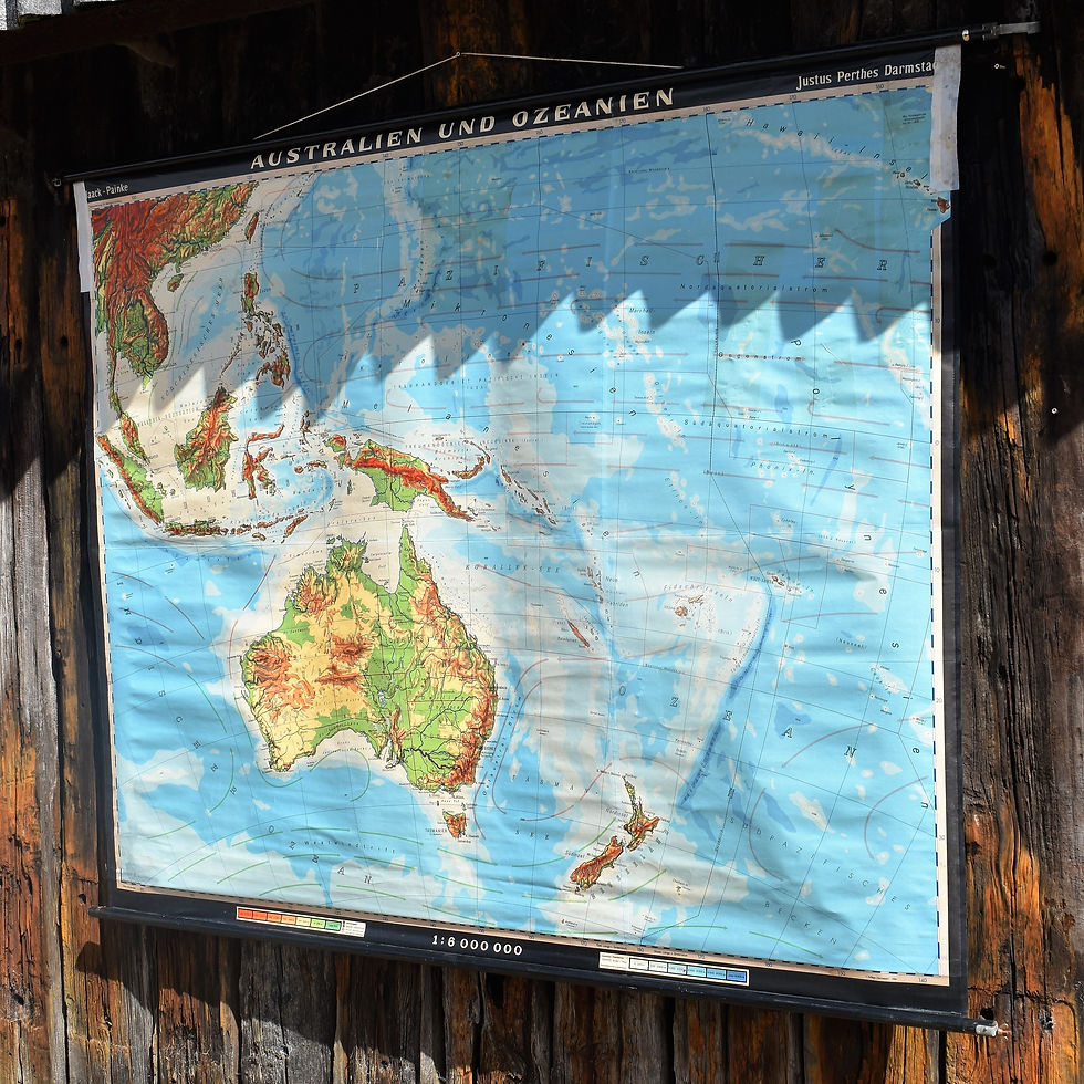 Thumbnail: Vintage Large Haack-Painke Map Australia In German Linen Backed Original Batons