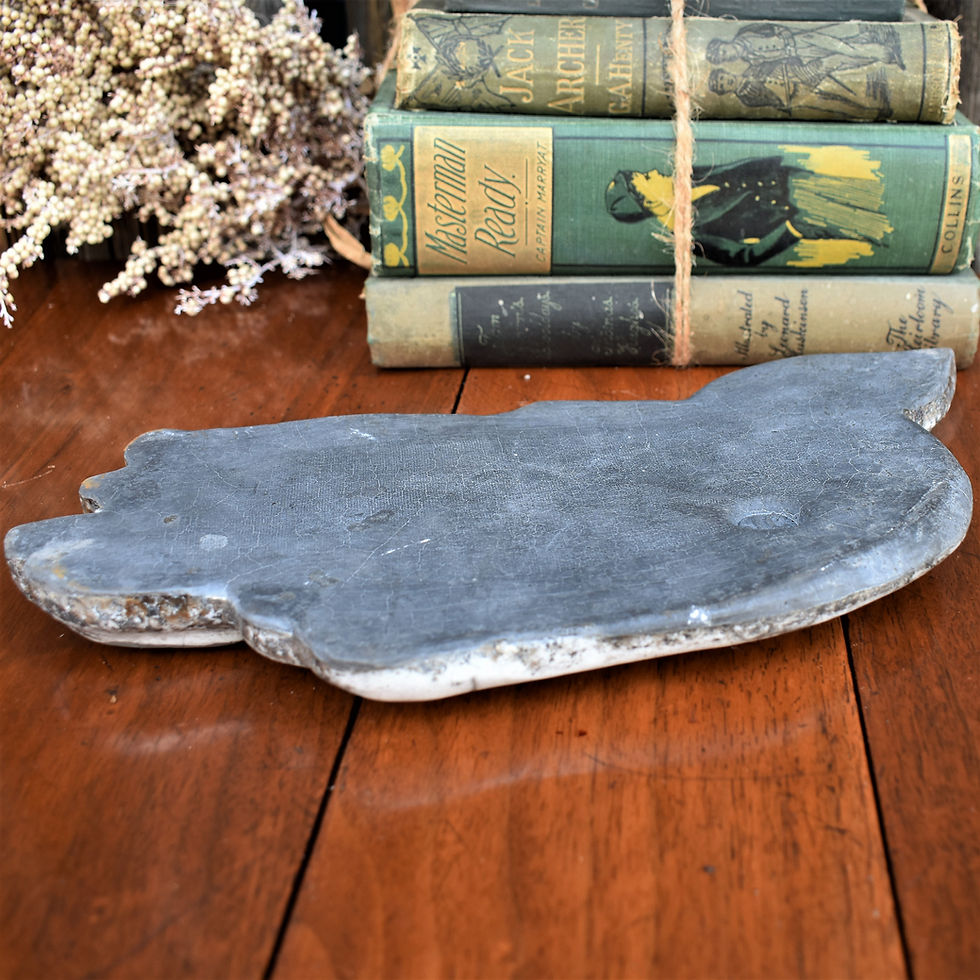 Thumbnail: Vintage Jessie Gentry Hand Thrown Grey Dove Bird Designed Studio Pottery Tile