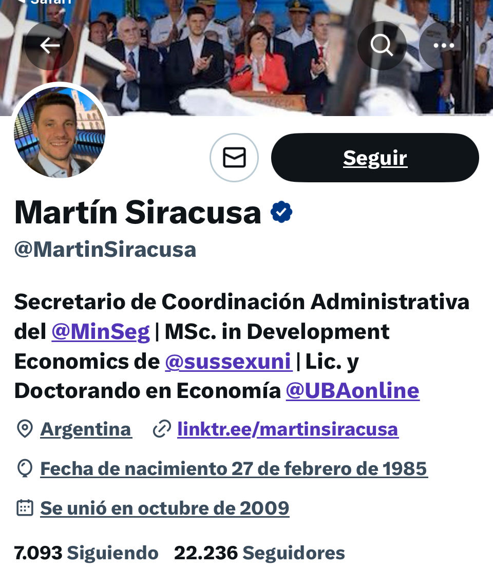 El otro flamante funcionario curandero político que pasó de ser un anti - Milei, a otro fanático del presidente: