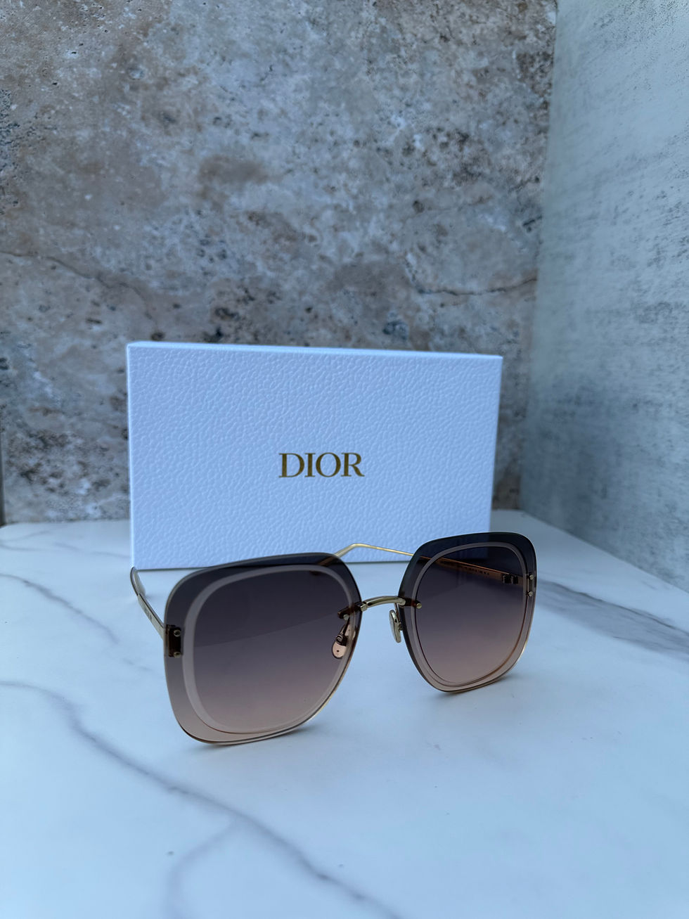 Thumbnail: ULTRADIOR SU Brown Pink Gradient Square Ladies