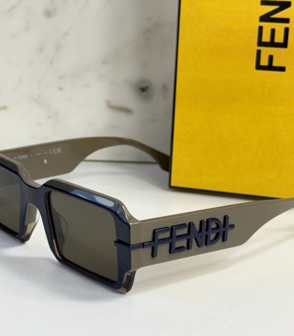 Thumbnail: FENDI FE40073U FENDIGRAPHY SUNGLASSES IN BROWN
