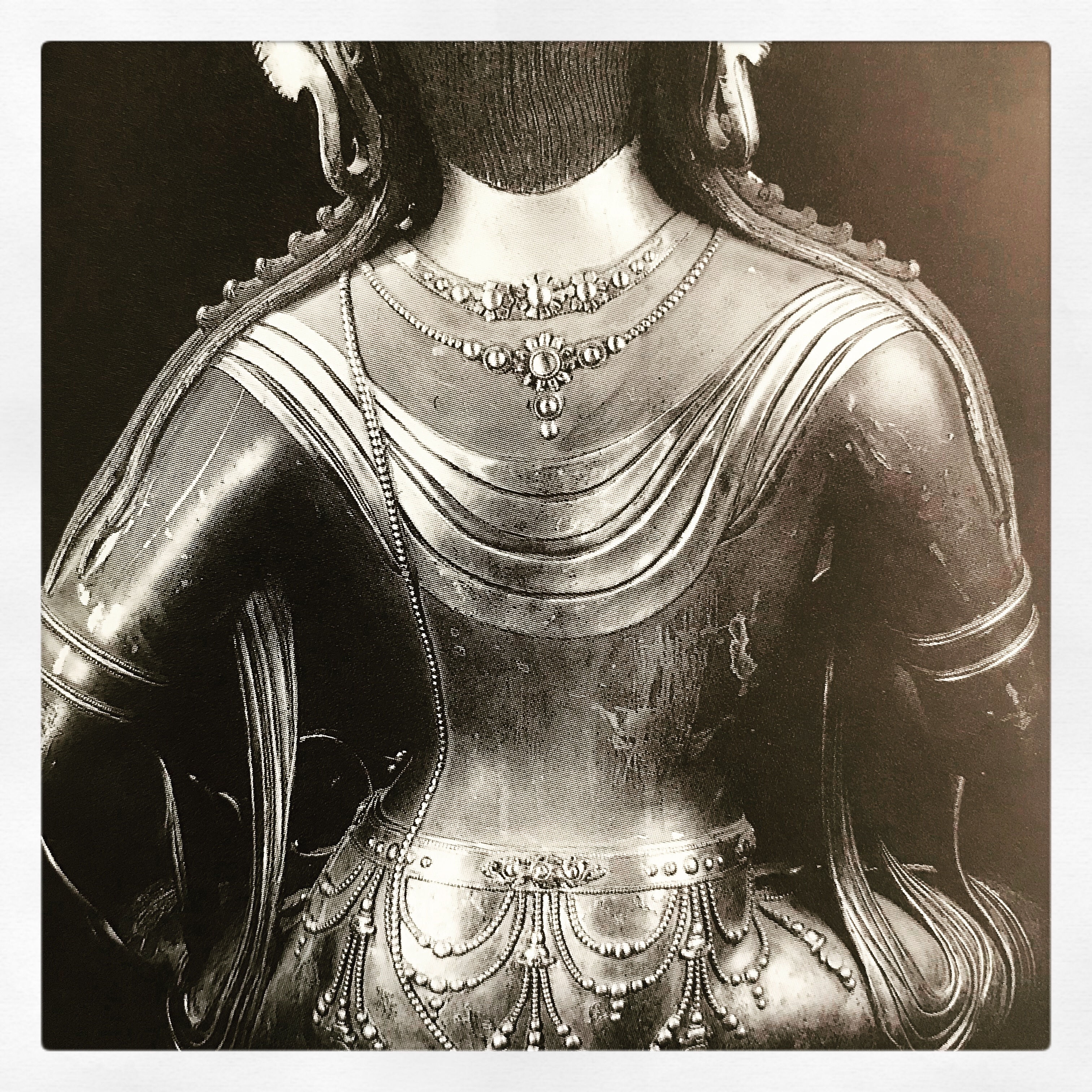 Méditation contemplative et mantrathérapie