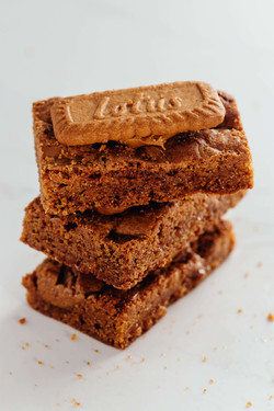 Lotus Biscoff blondie