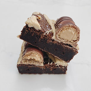 Customer five start review of chocolate brownies delivered in the uk by scrumptiousbylucy