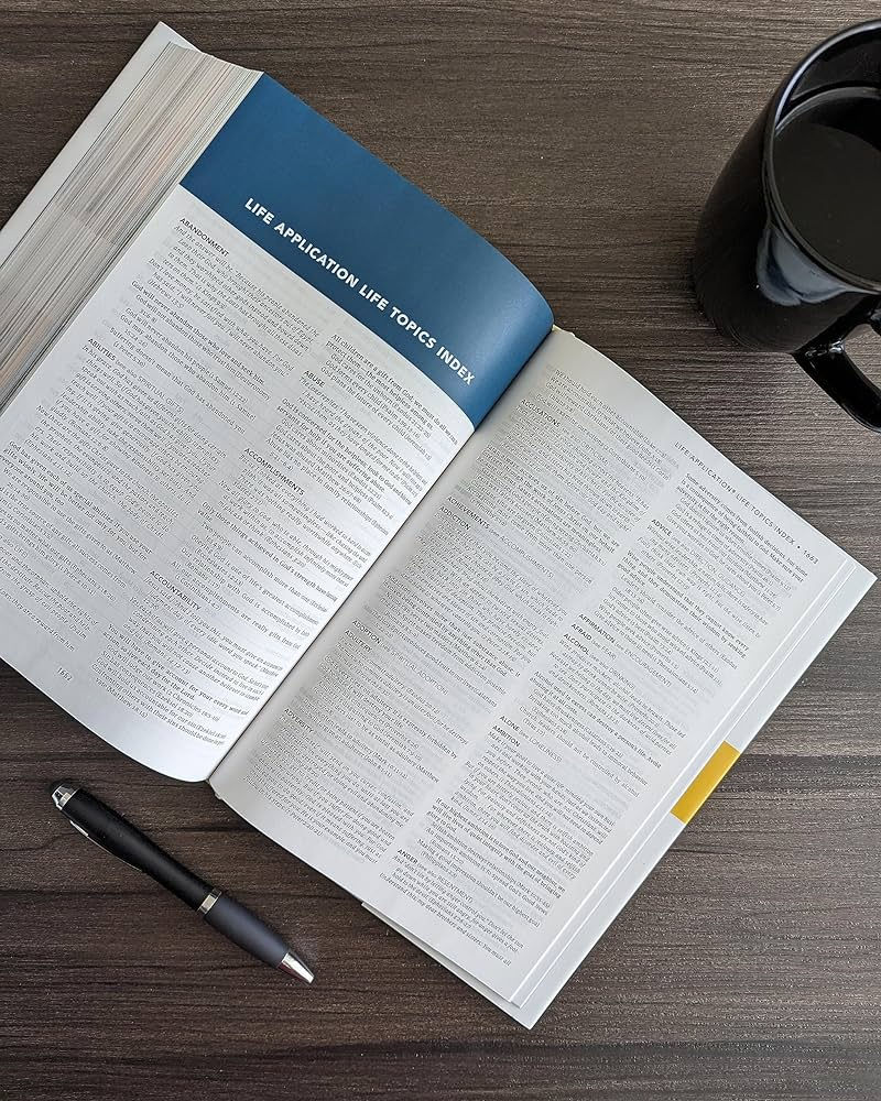 Miniatura: NLT Courage For Life Study Bible for Men, Filament-Enabled Edition