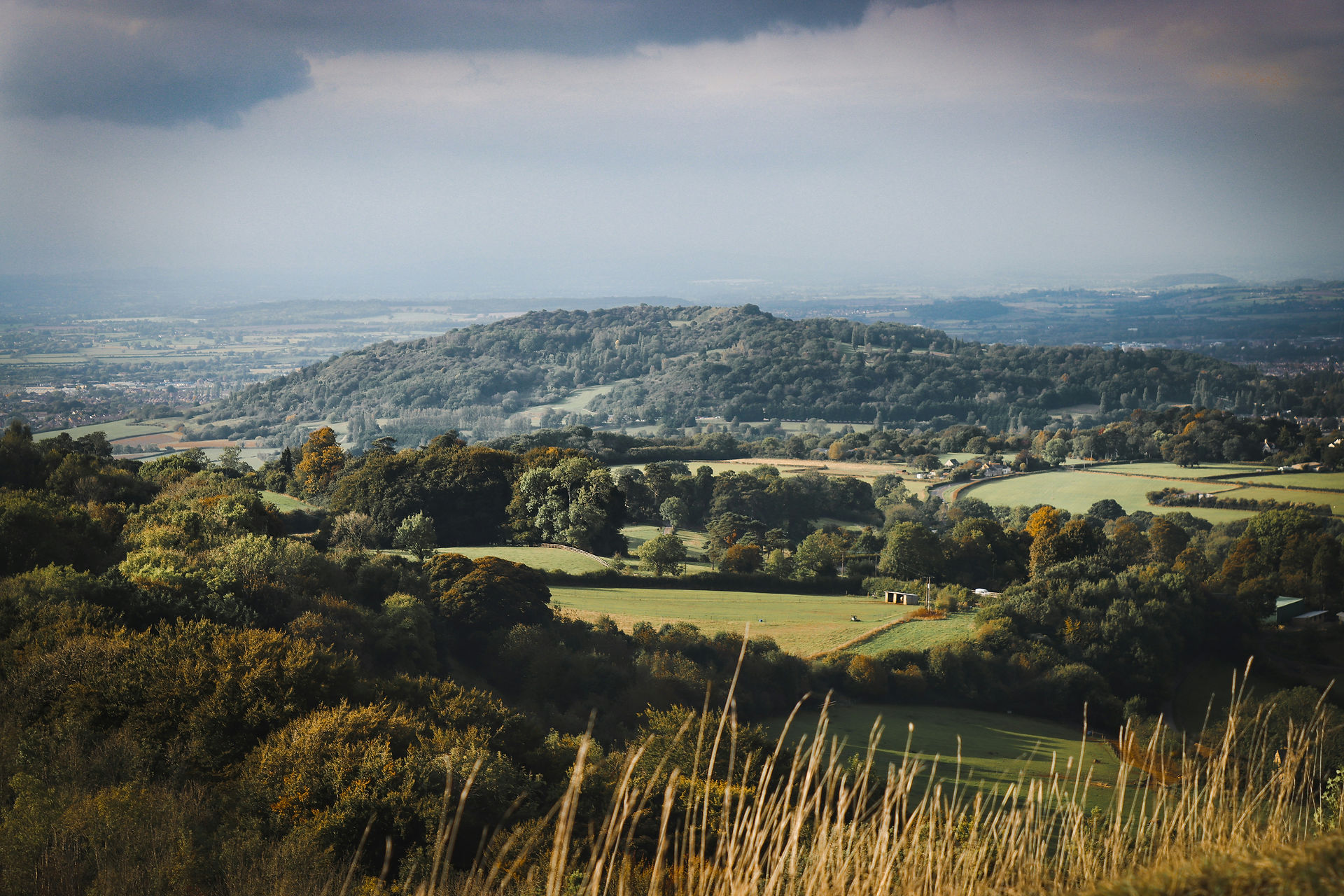 Best time to visit the Cotswolds, autumn Cotswold view