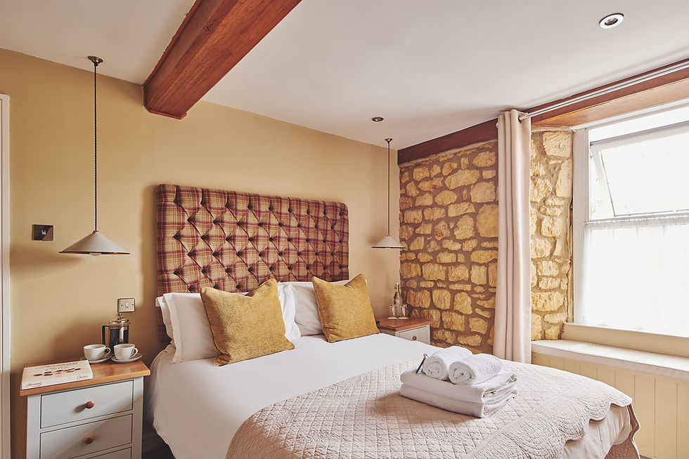 Double/King Bedroom, in The Lansdowne bed and breakfast in Bourton on the Water in the Cotswold