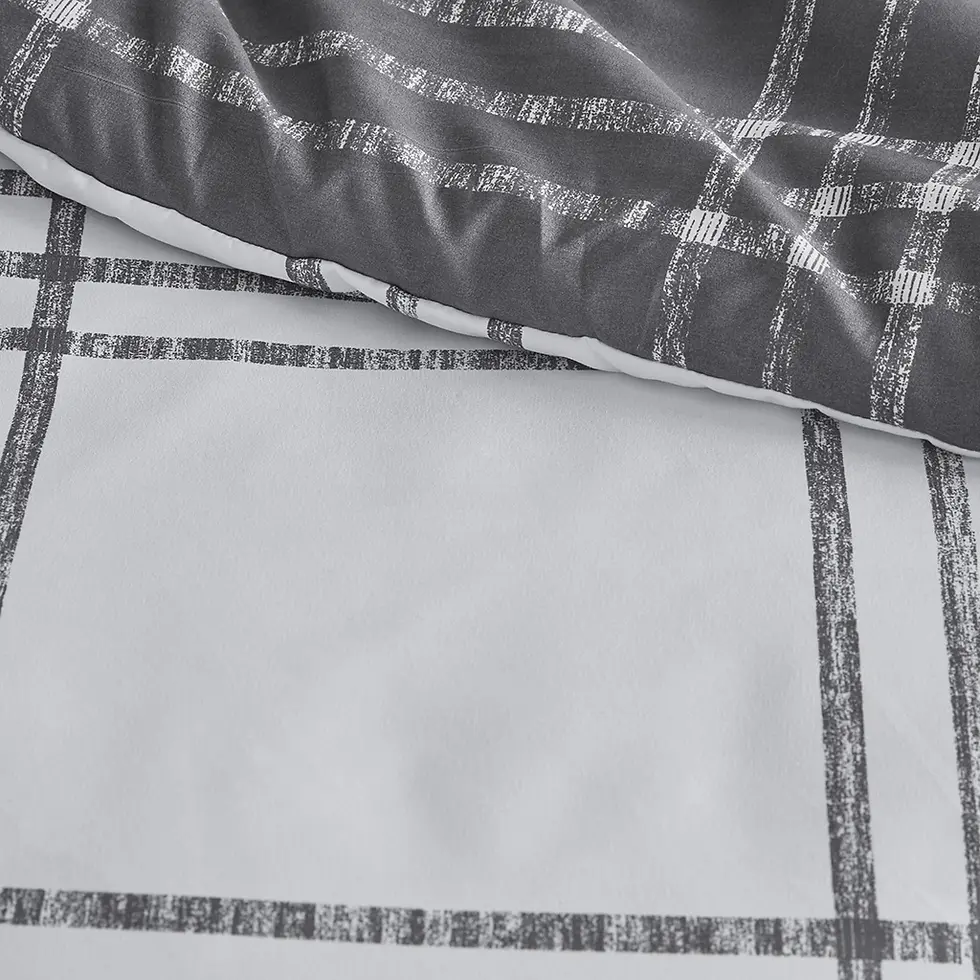 Thumbnail: Plaid Reversible Comforter Set