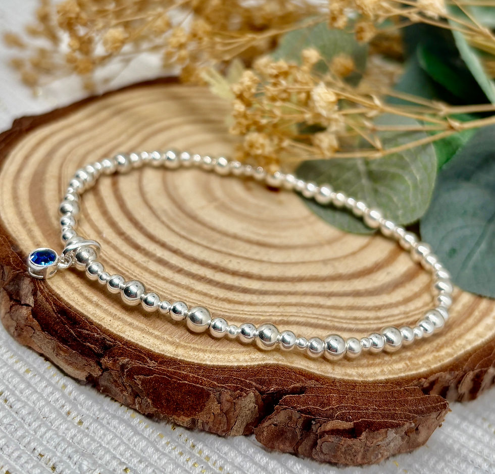 Thumbnail: Sapphire Bezel Charm Stretch Bracelet - 925 Sterling Silver