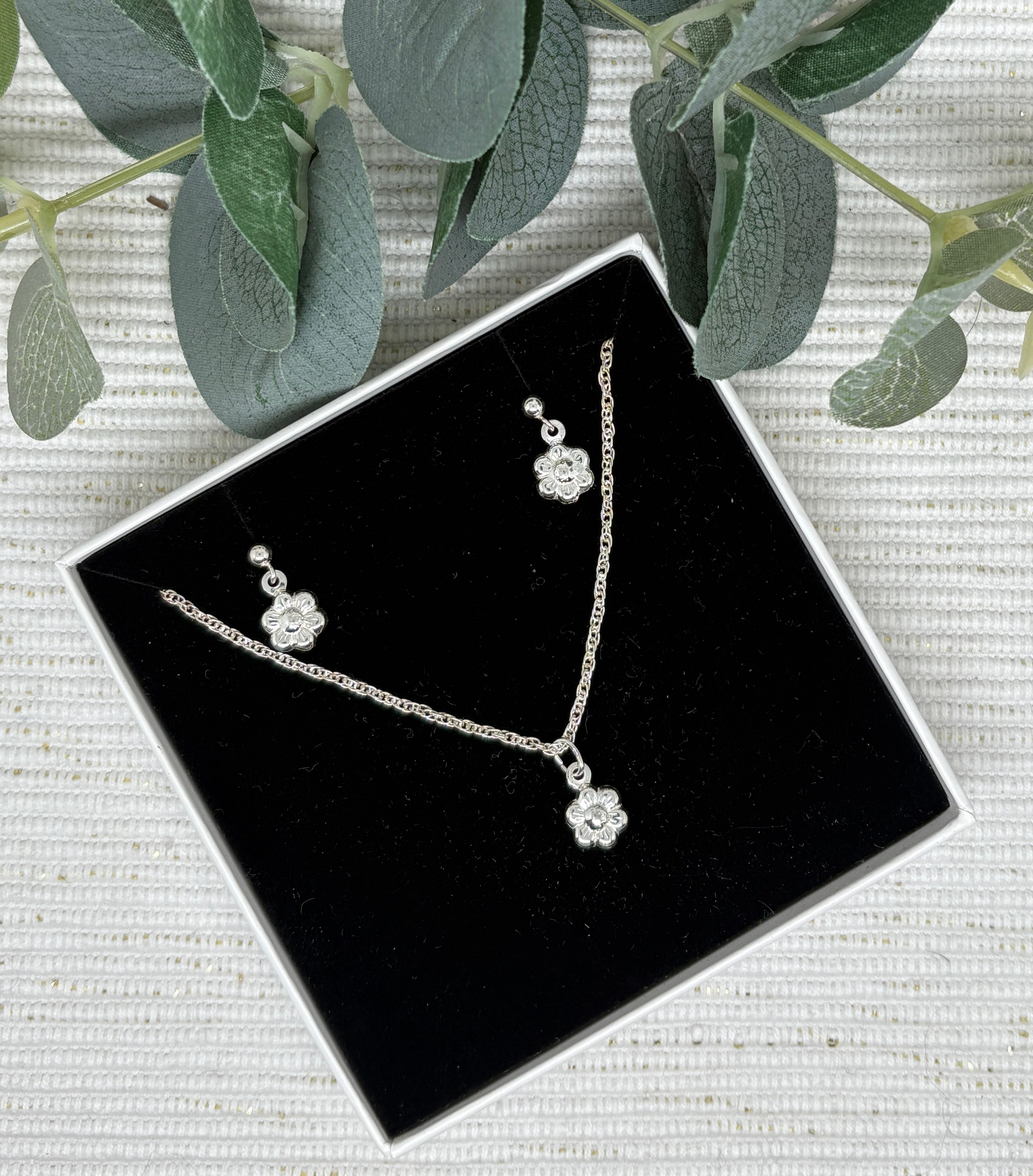 Daisy Charm Necklace & Earrings Set - 925 Sterling Silver
