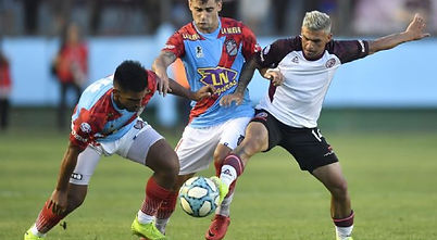 2020 Lanús.jpg