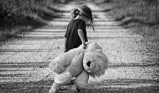 girl-447701_1920 (1).jpg