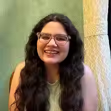 Saloni.avif
