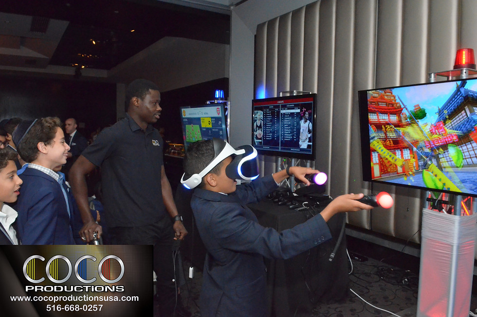 Thumbnail: Virtual Reality Video Games Station
