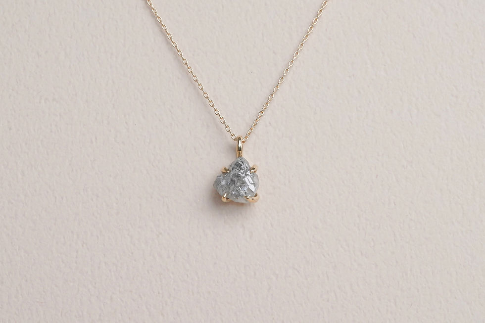 Thumbnail: K18YG Natural uncut diamond pendant