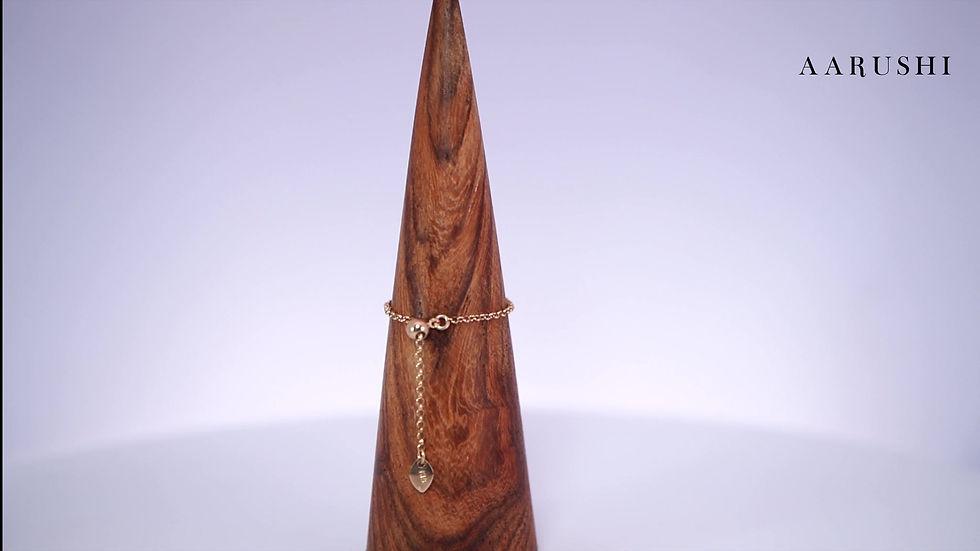 Thumbnail: K18YG Pear Shape Rose Cut Natural Diamond Chain Ring