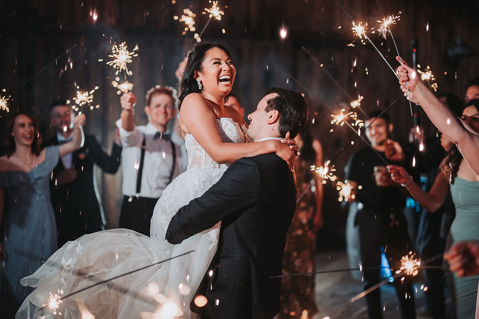 Almomd_Springs_Valerie_Bryce_Burlap_&_Oak_Wedding_Photography--4