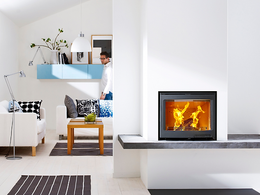 I5 Panorama inset stove in a large open room