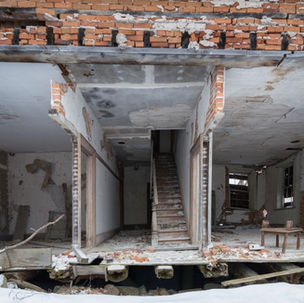 Exploring the Benefits and Challenges of Open Concept Floor Plans in Structural Engineering