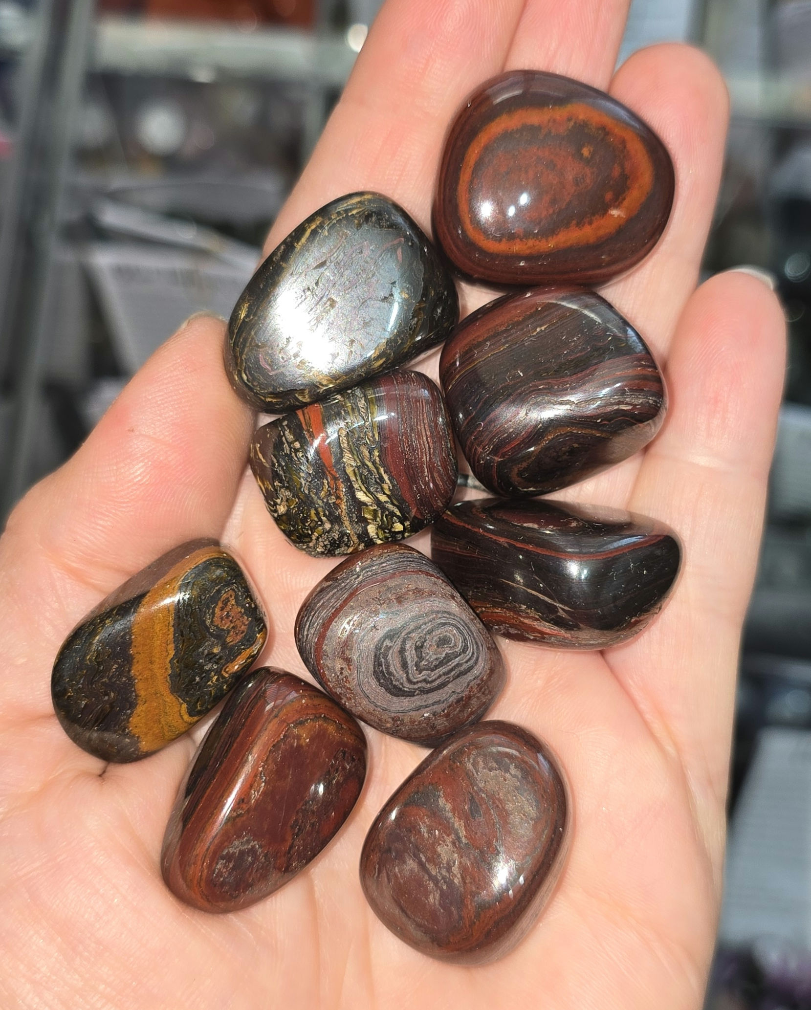 Tiger Iron Tumble Stones