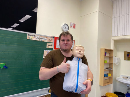 „Helfen macht stark!“  aus der Aktion Mutmacher in der Grundschule Lienen