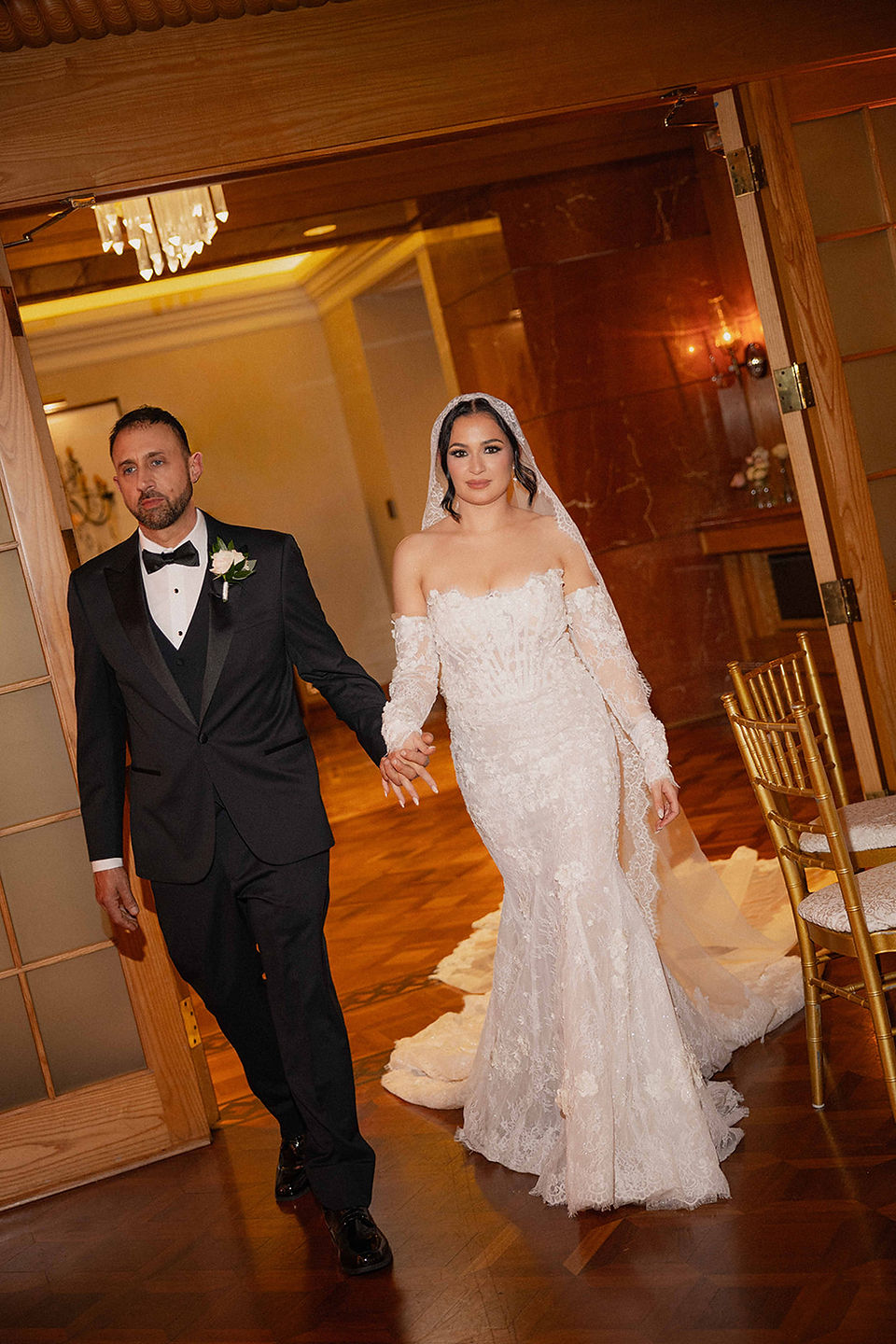 Timeless luxury Atlanta wedding inspiration featuring a Four Seasons Hotel Atlanta rooftop ceremony, editorial-style wedding portraits, sophisticated reception design, and unforgettable champagne tower celebration.