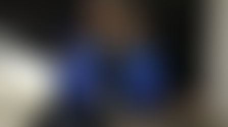 Arturo Vidal y María Teresa Matus envían una sorpresa a los niños.