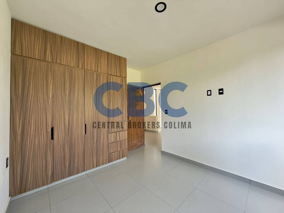 Miniatura: Residencia con amplio patio en coto 