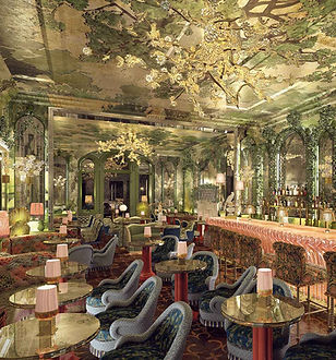 BlogHalfImageWithCopy__0009_AnnabelsMayfair_RoseRoom_London_MBDS_AlbermarleChairHogarthCha