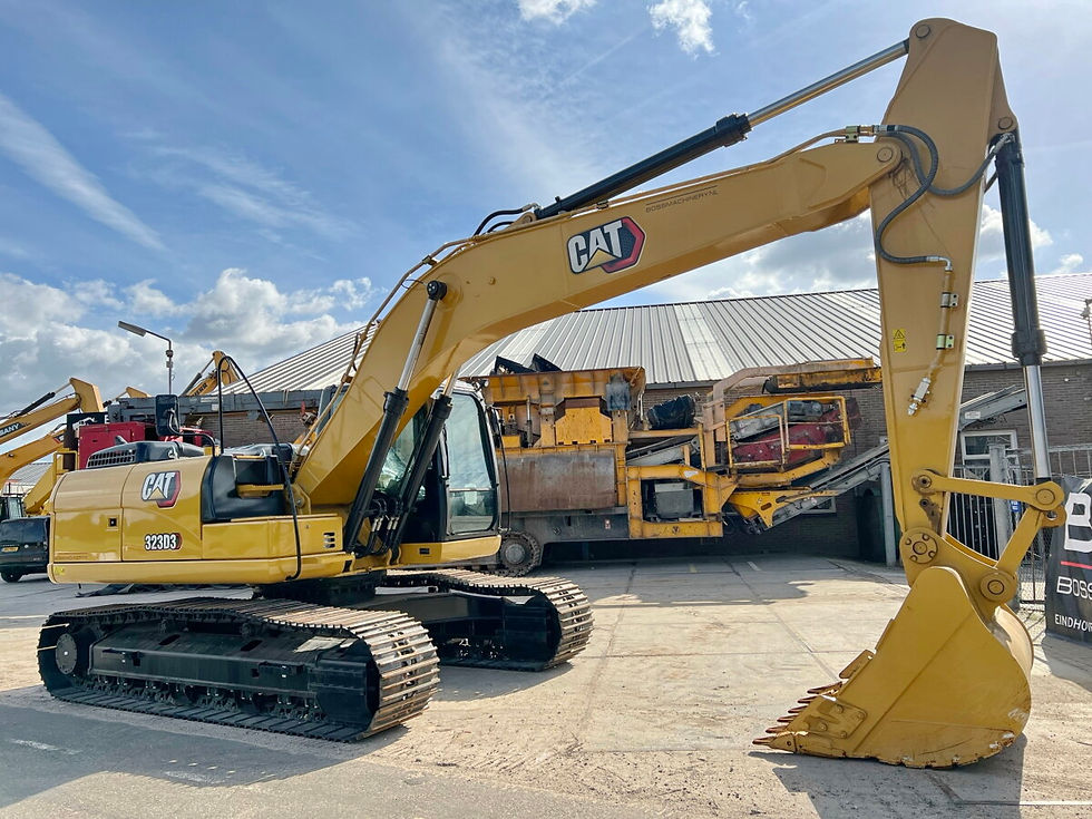 Thumbnail: CATERPILLAR 323 D3 Année 2022 