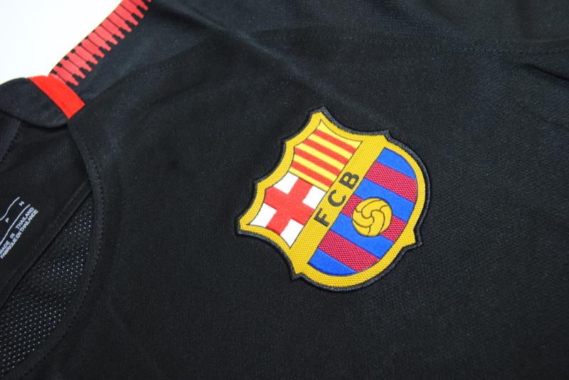 Miniatura: Barcelona 17/18 - Entrenamiento Fans Dri-FIT Negra