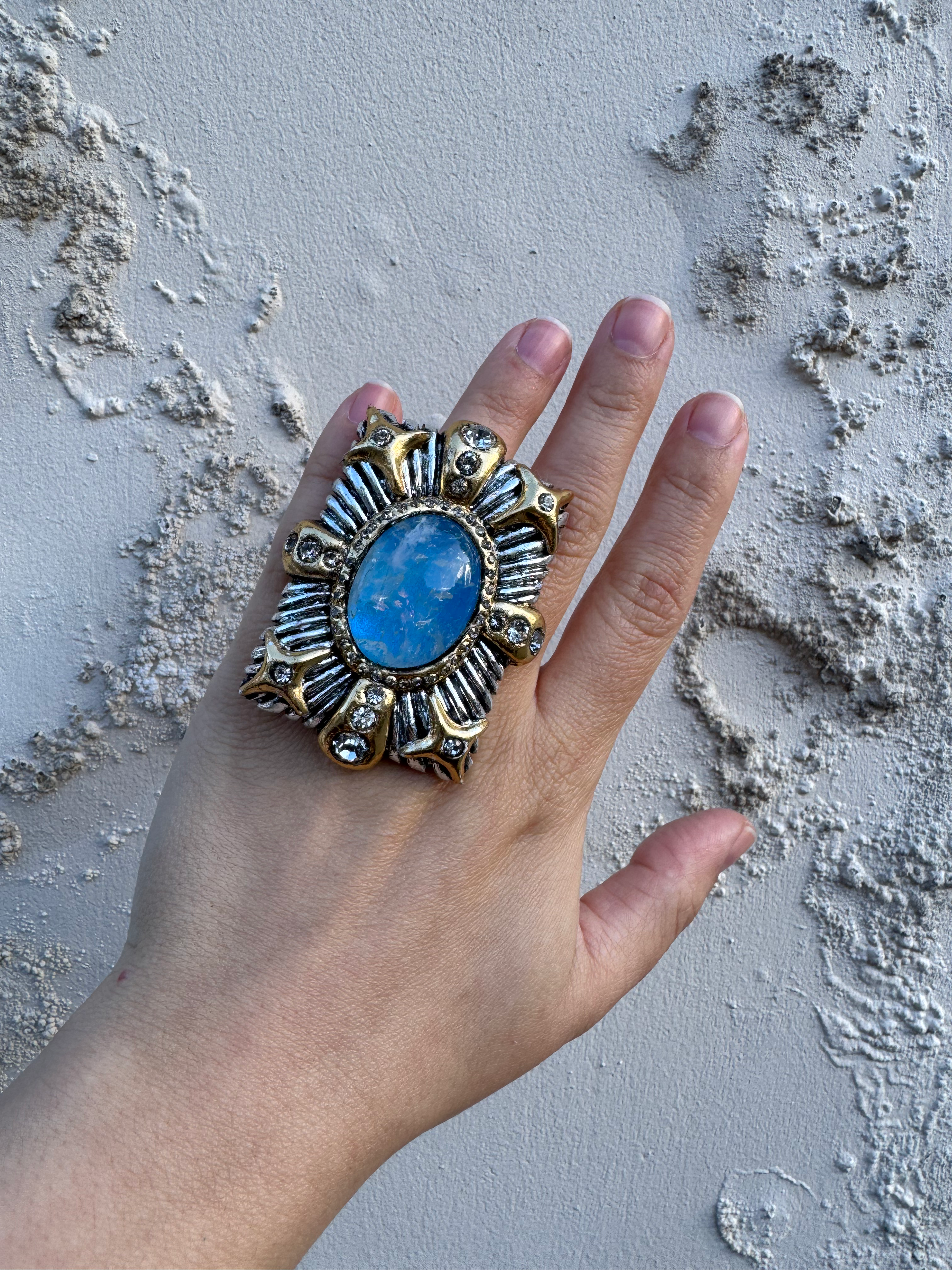 MOONSTONE RING