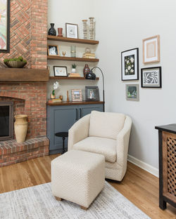 Stonebridge Court Family Room, Wheaton, IL