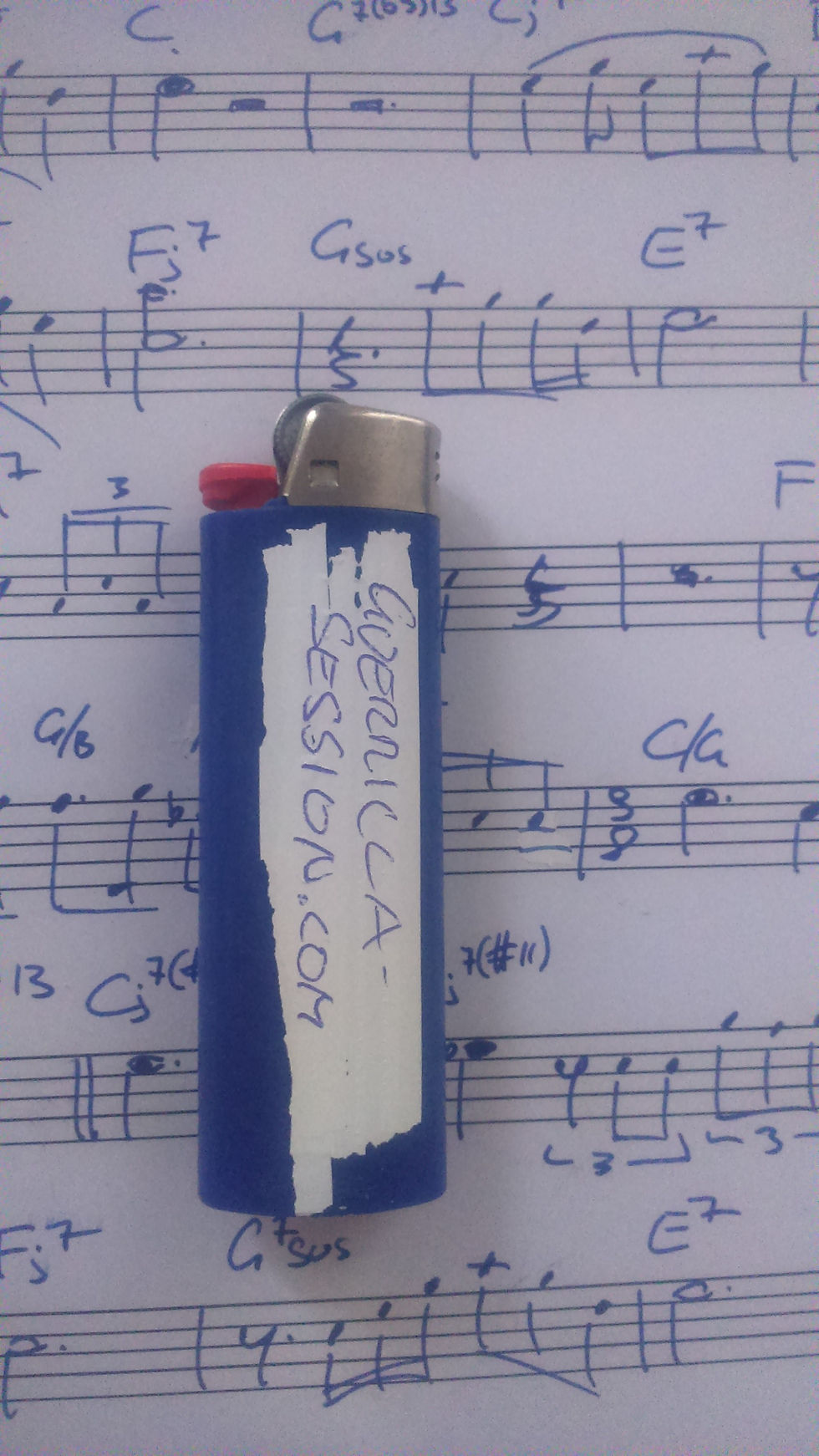GuerriLLa Lighter