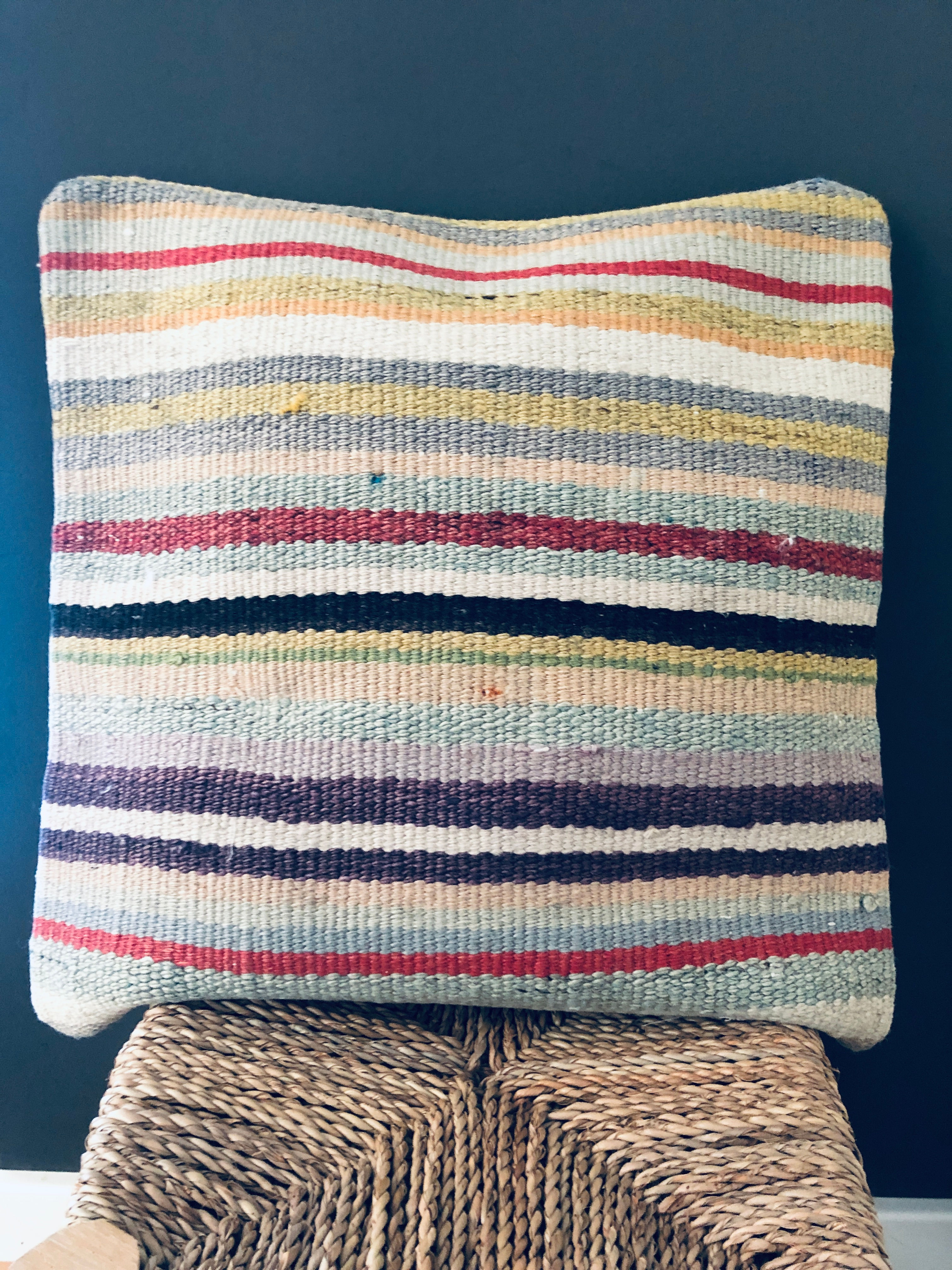 Kelim Kissen Streifen mintgrün