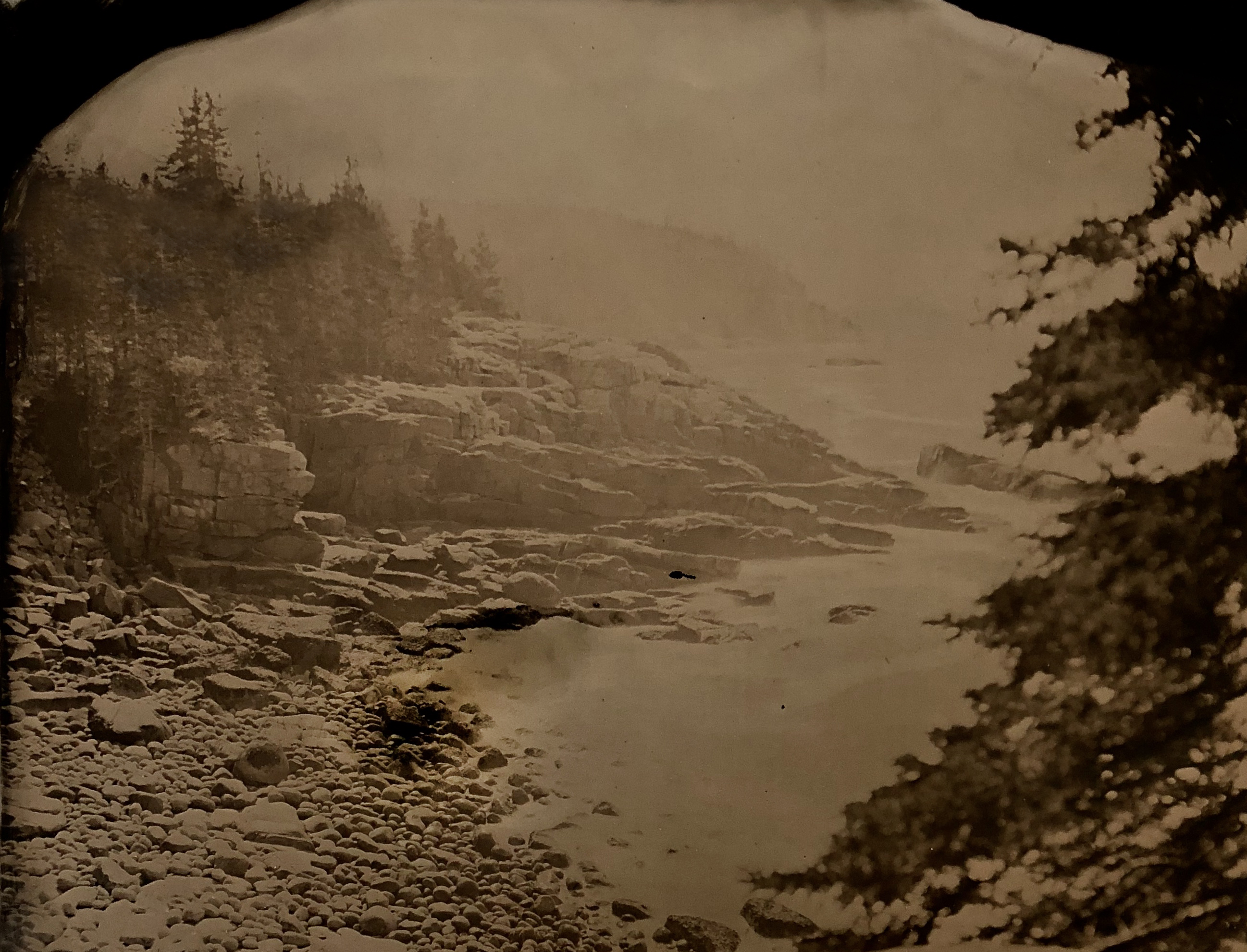 MAINE.jpg
