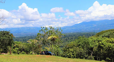 Mountain view property with year-round stream near San Isidro