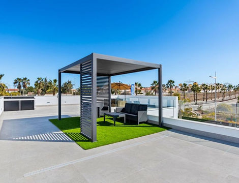 New Villa La Finca Golf