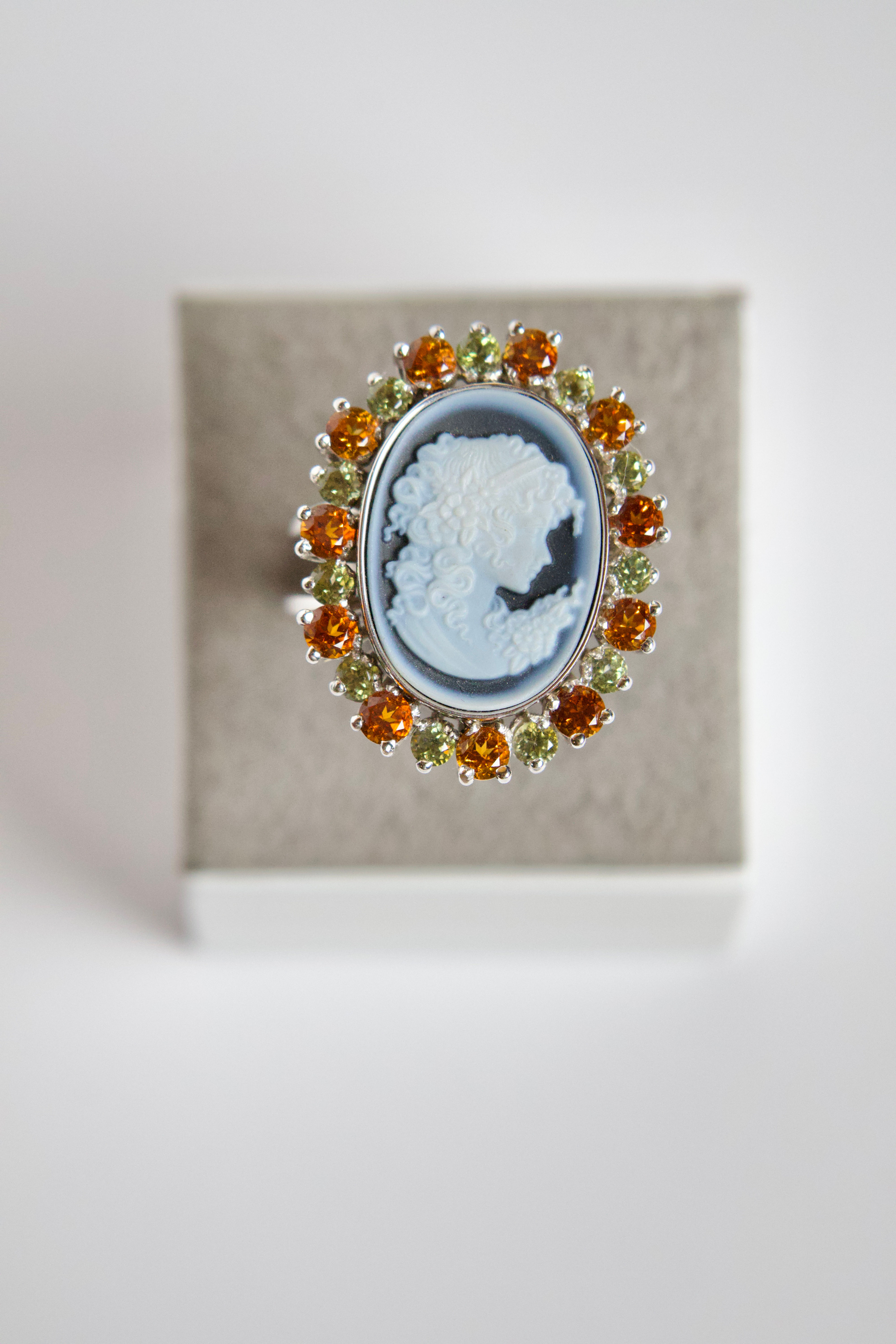 Anel Ouro 19kt com Camafeu, Topazios e Citrinos