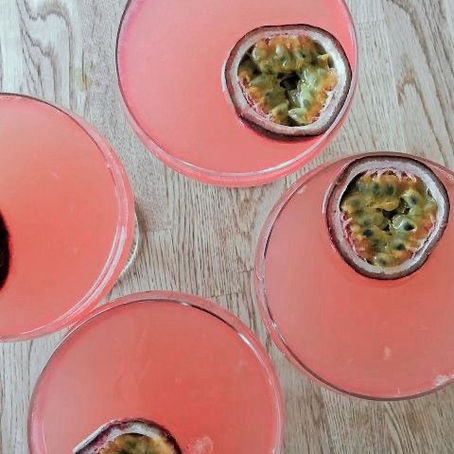 HELP I’M STILL AT THE RESTAURANT!!!