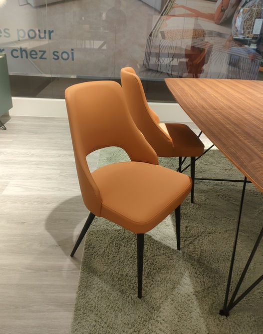 chaise moderne ouverte design