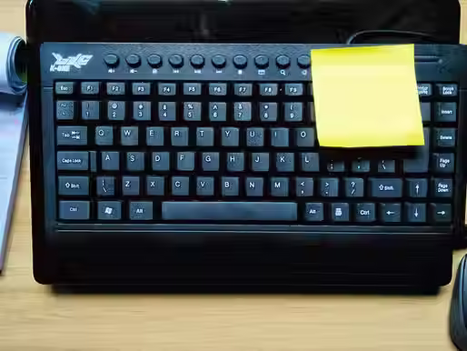 From Sticky Notes to Smart OS: The Lawyer’s Digital Shift