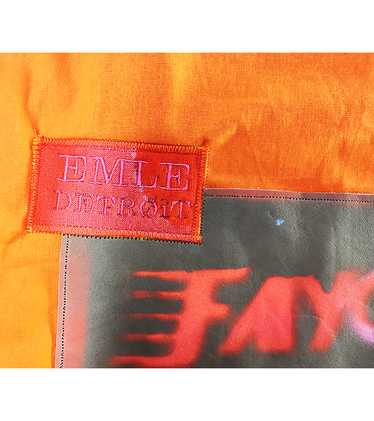 EMLEcutieorangedenimpocketpachworktotebag2.png