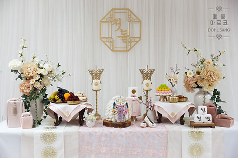 _MG_1860 rev logo.jpg