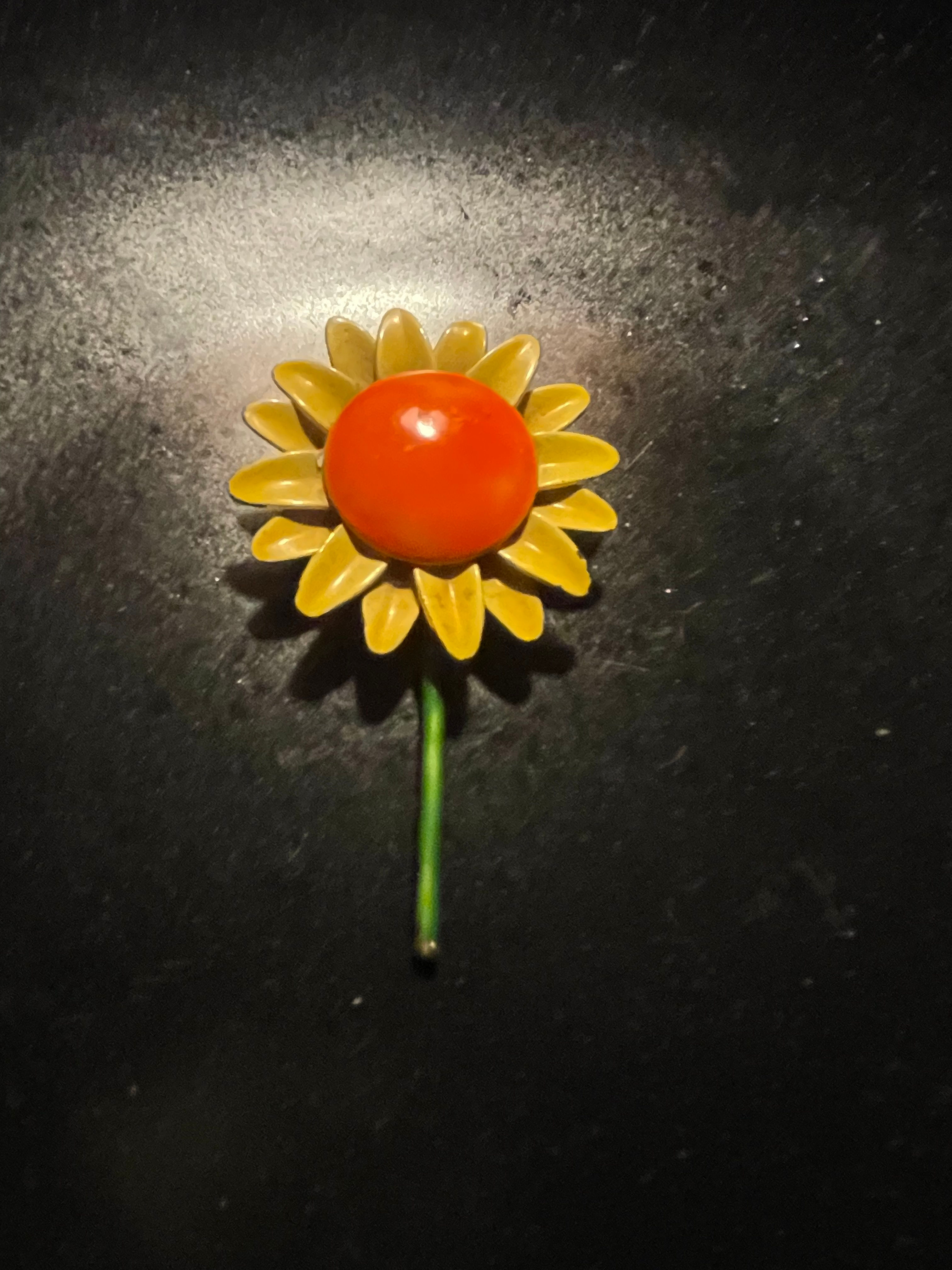 sunflower lapel pin