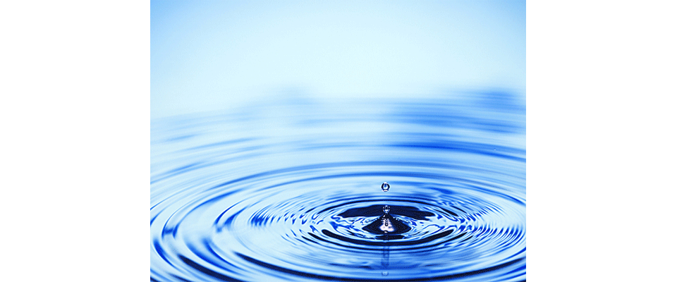 水