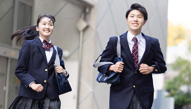 神戸市 西宮市 尼崎市 制服 運動服 学生服 畑洋服株式会社