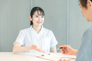 薬剤師が親身になってお伺いします